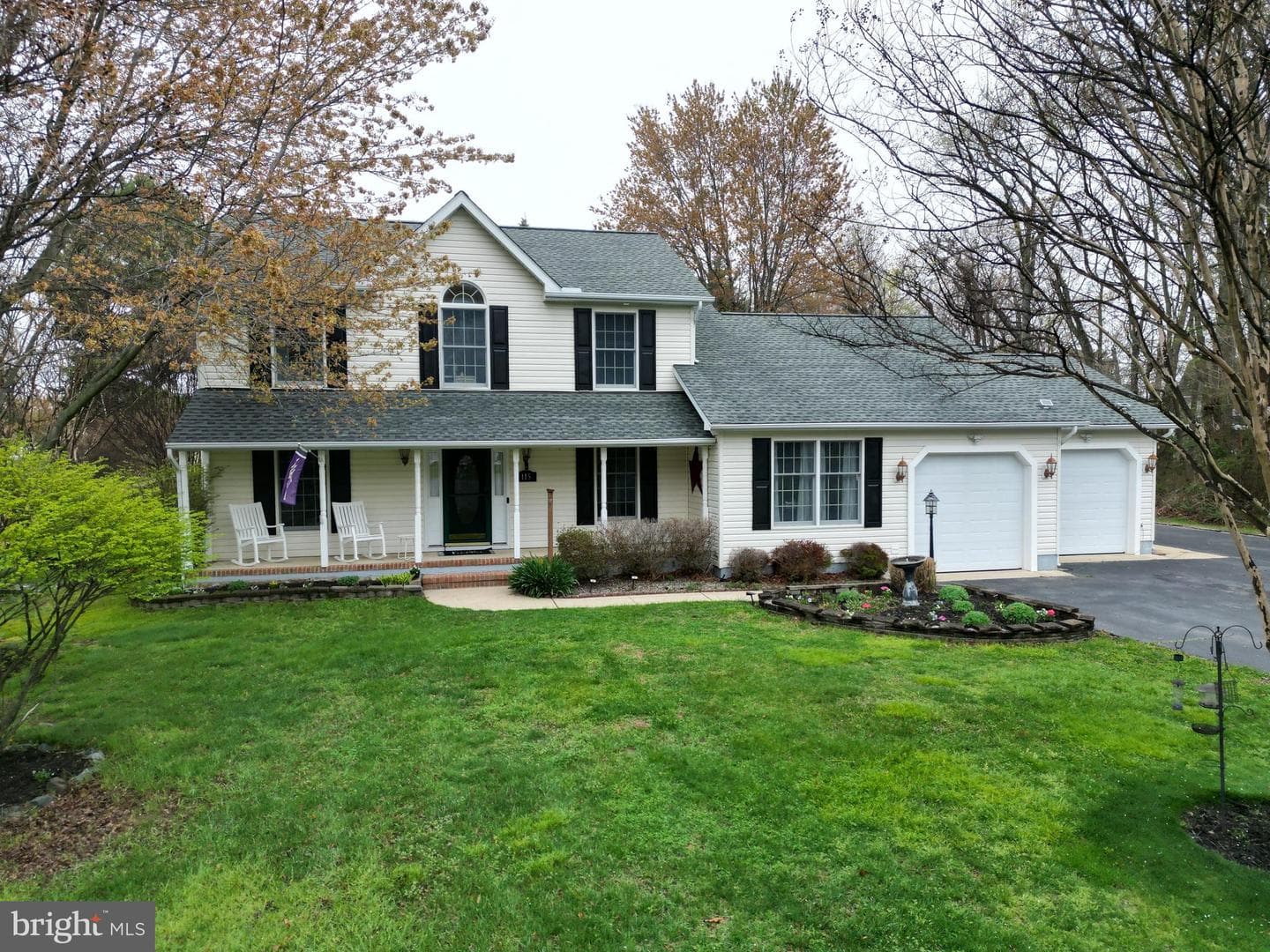 115 Bay Meadows Lane photo 28