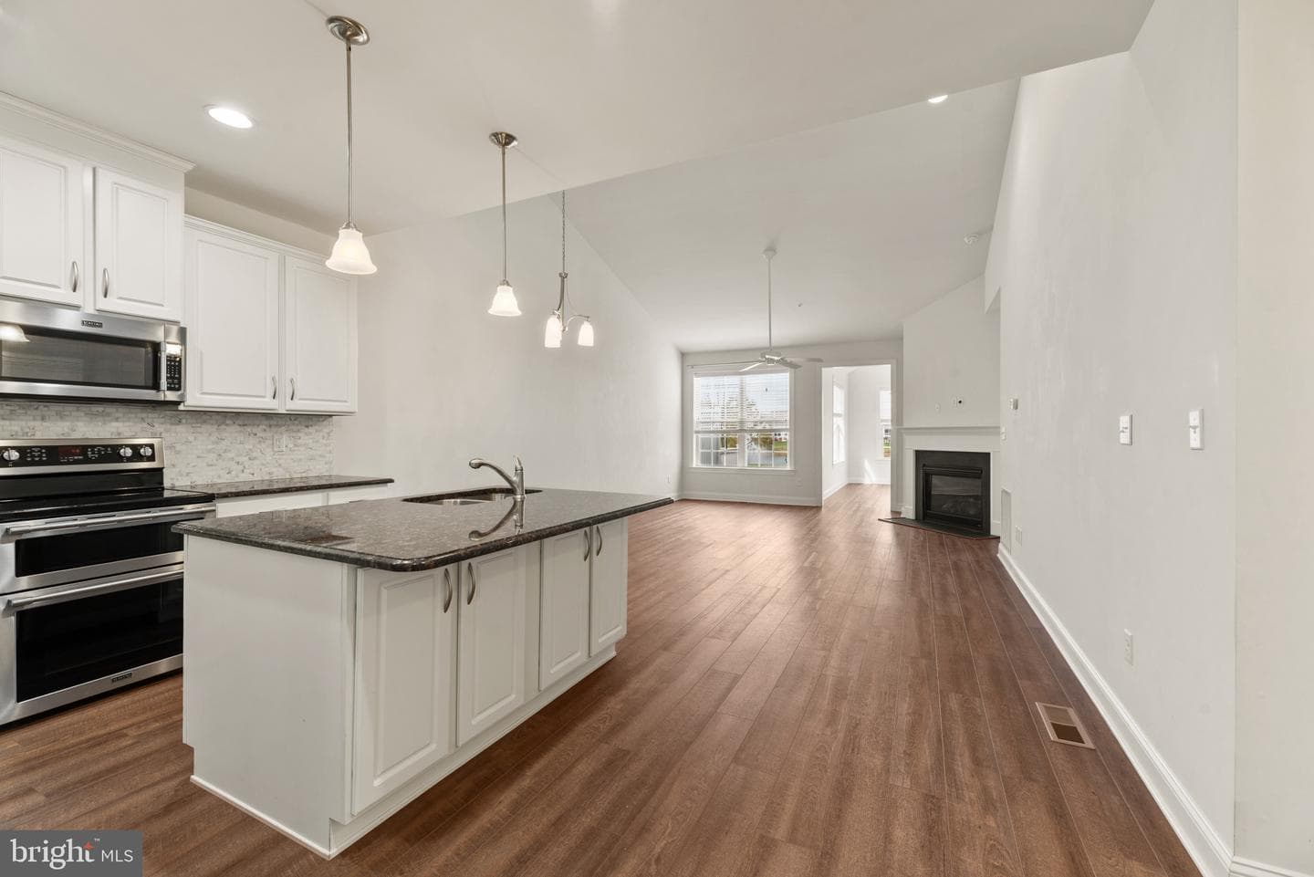 845 Moorings Circle #138 photo 8