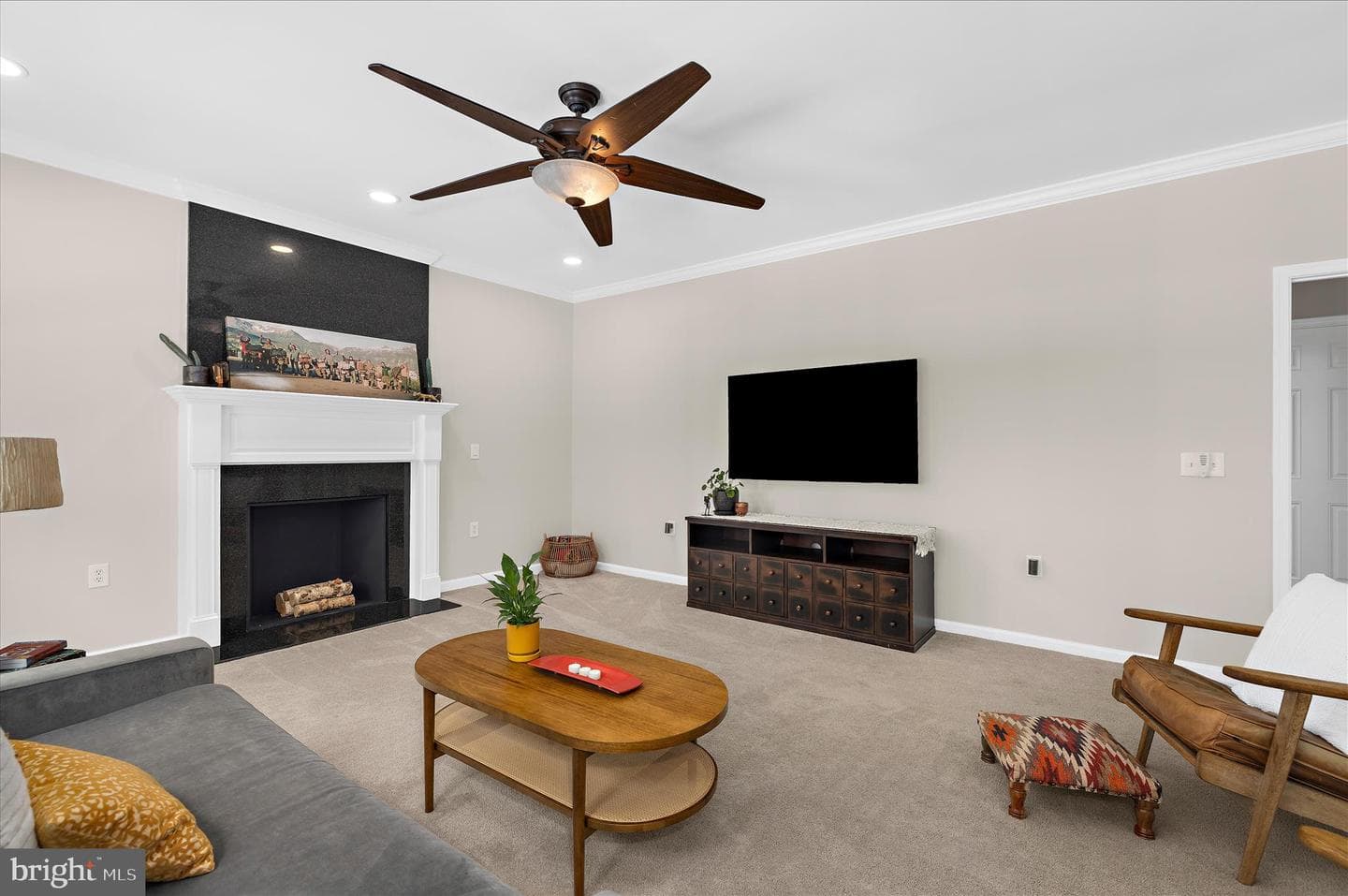 464 Web Foot Lane photo 30