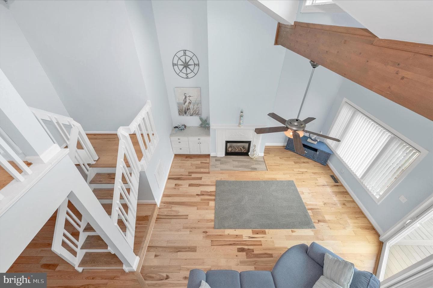 118 Bayview photo 32