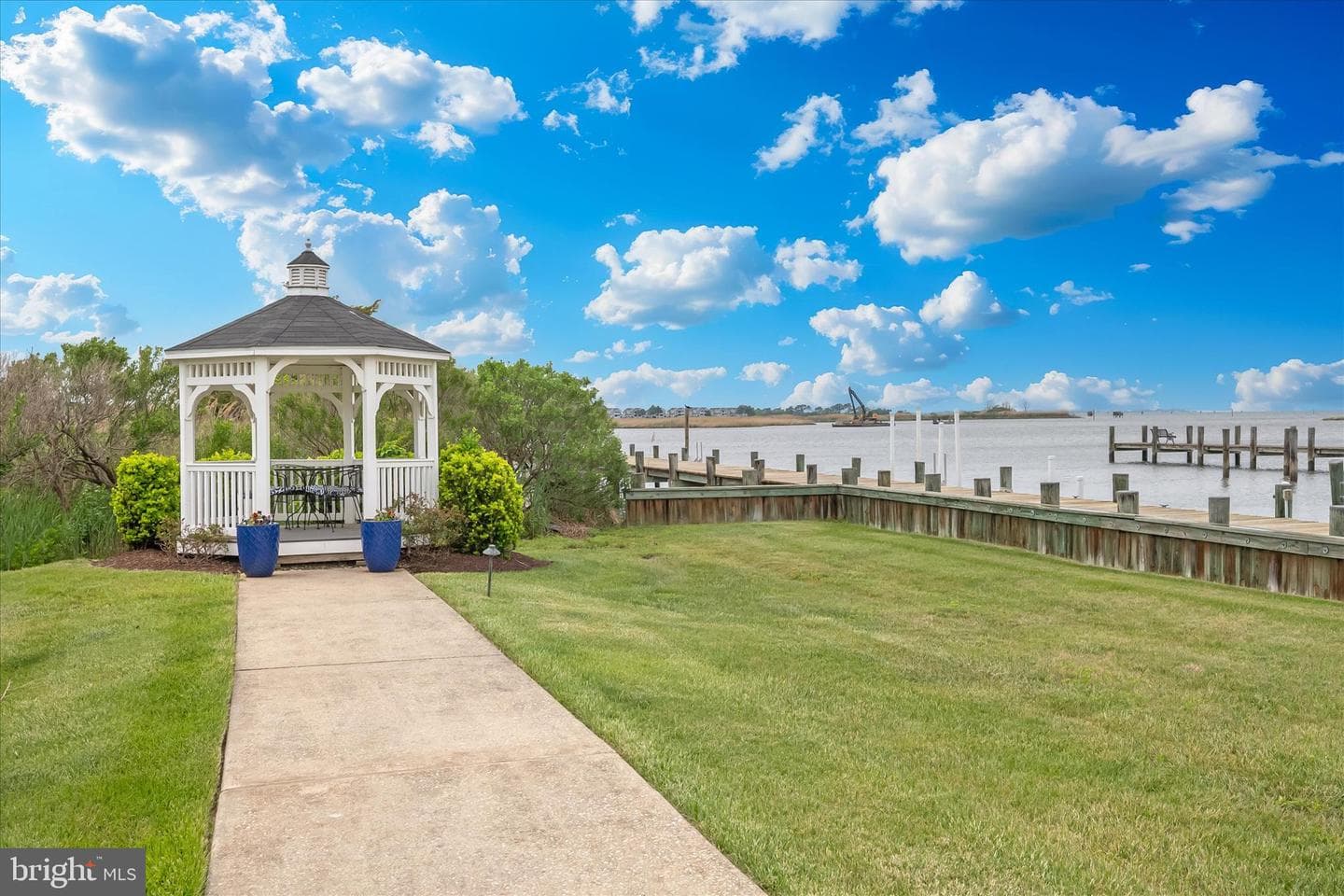118 Bayview photo 81