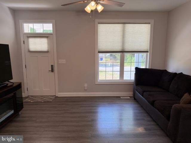 209 3rd Street photo 7