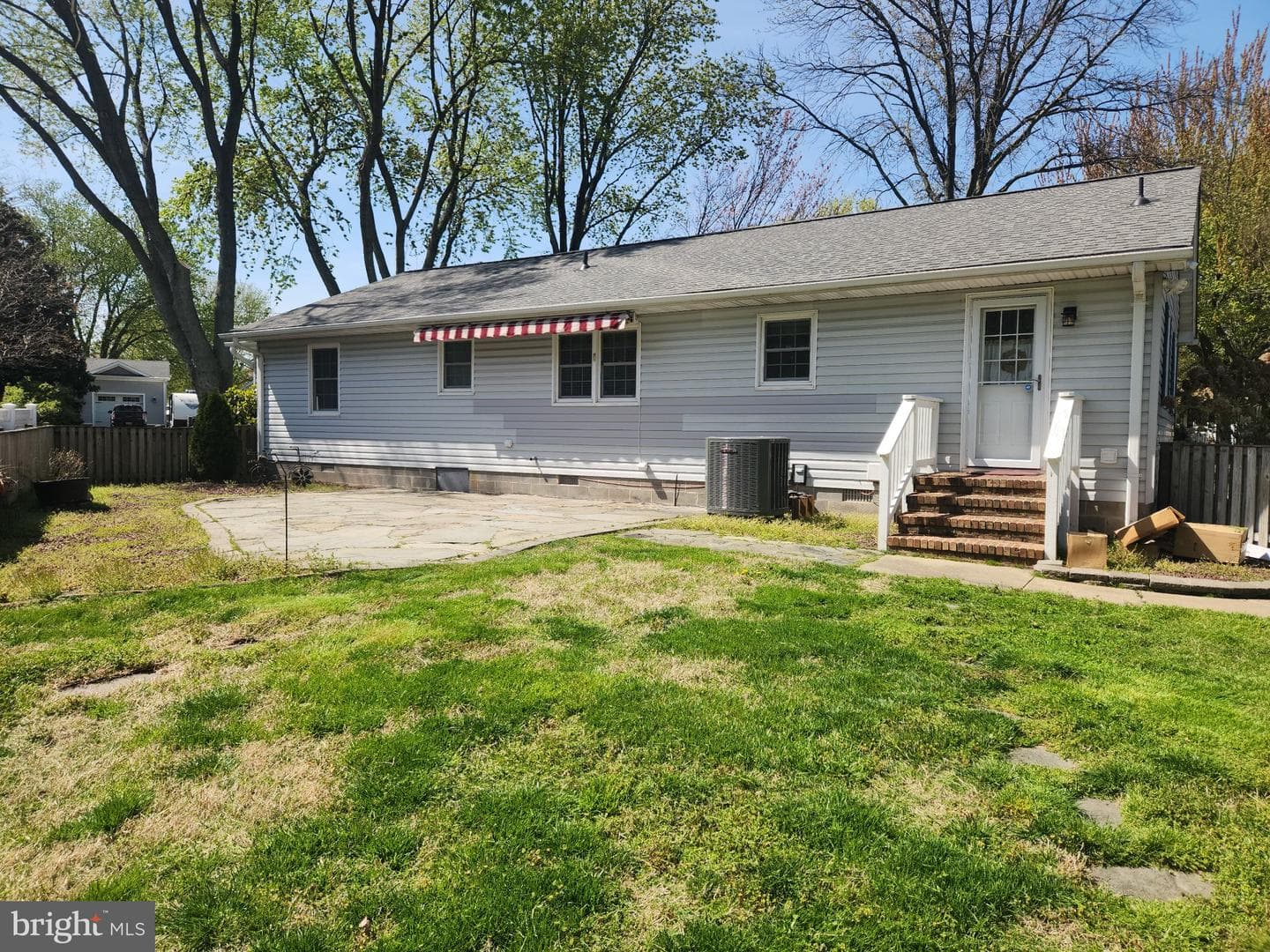 101 Chestnut Road photo 26