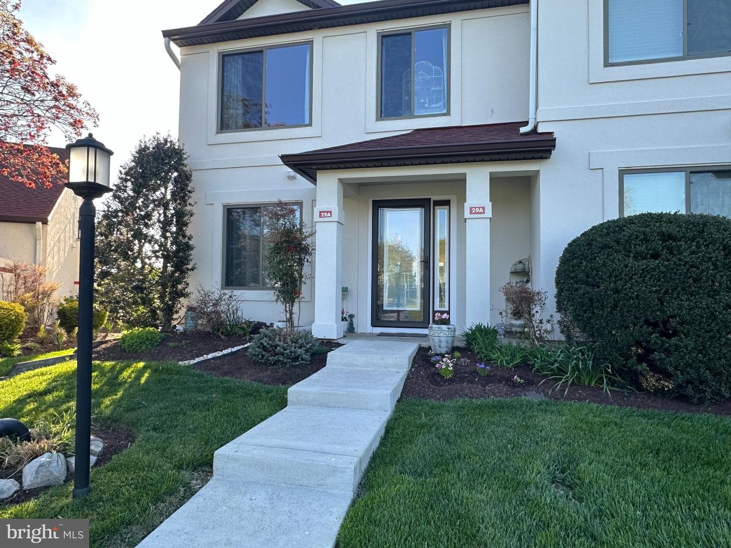 29 Queen Mary Court photo 51