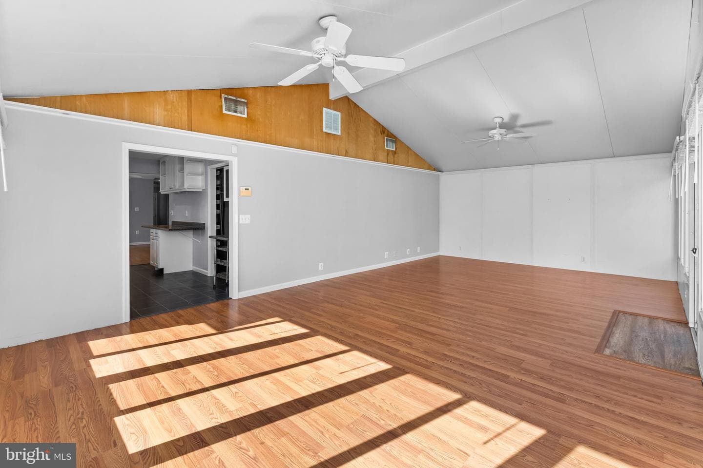 101 Queen Anne Road photo 5