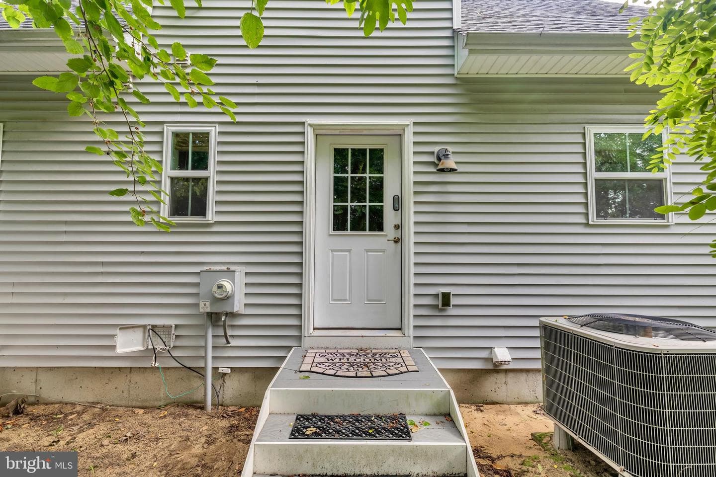 321 Front Street photo 44