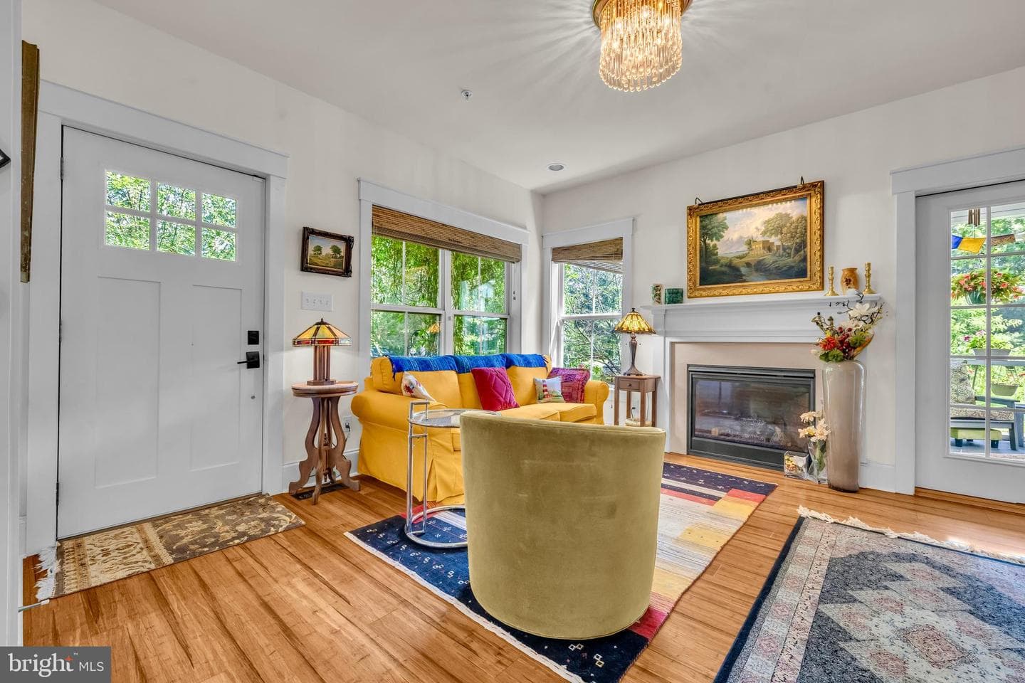 321 Front Street photo 9