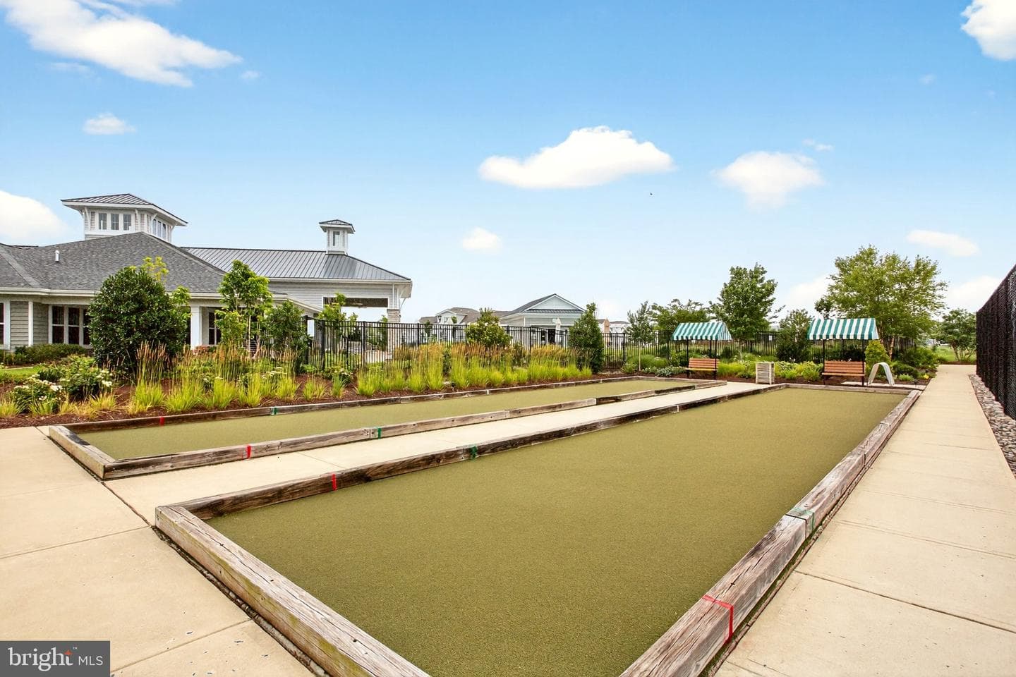 932 Moorings Circle photo 39