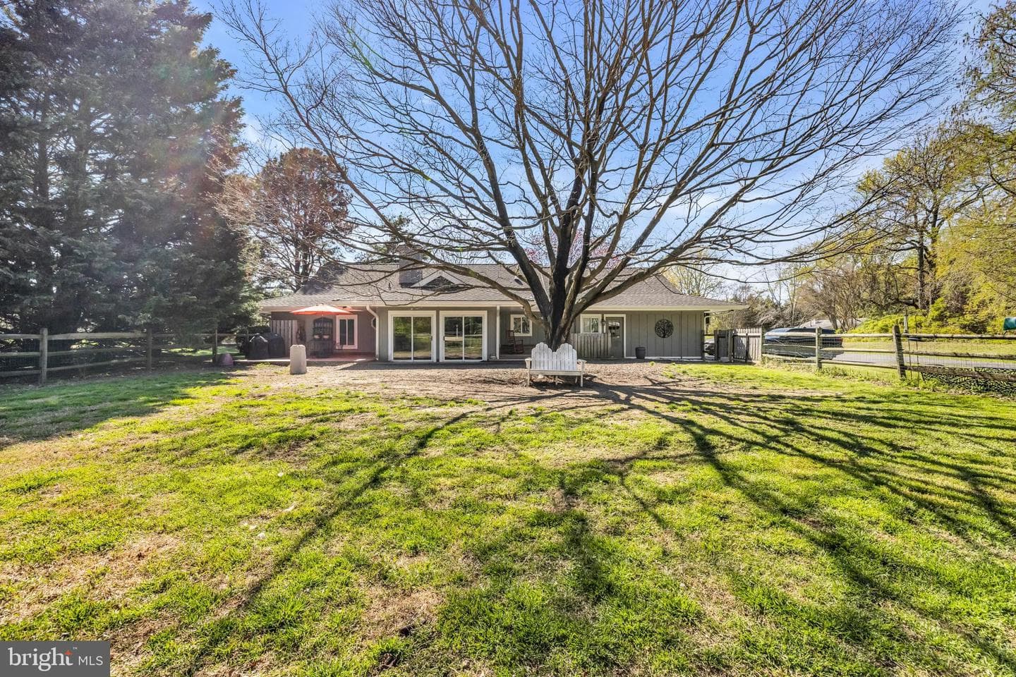301 Penny Dr photo 13