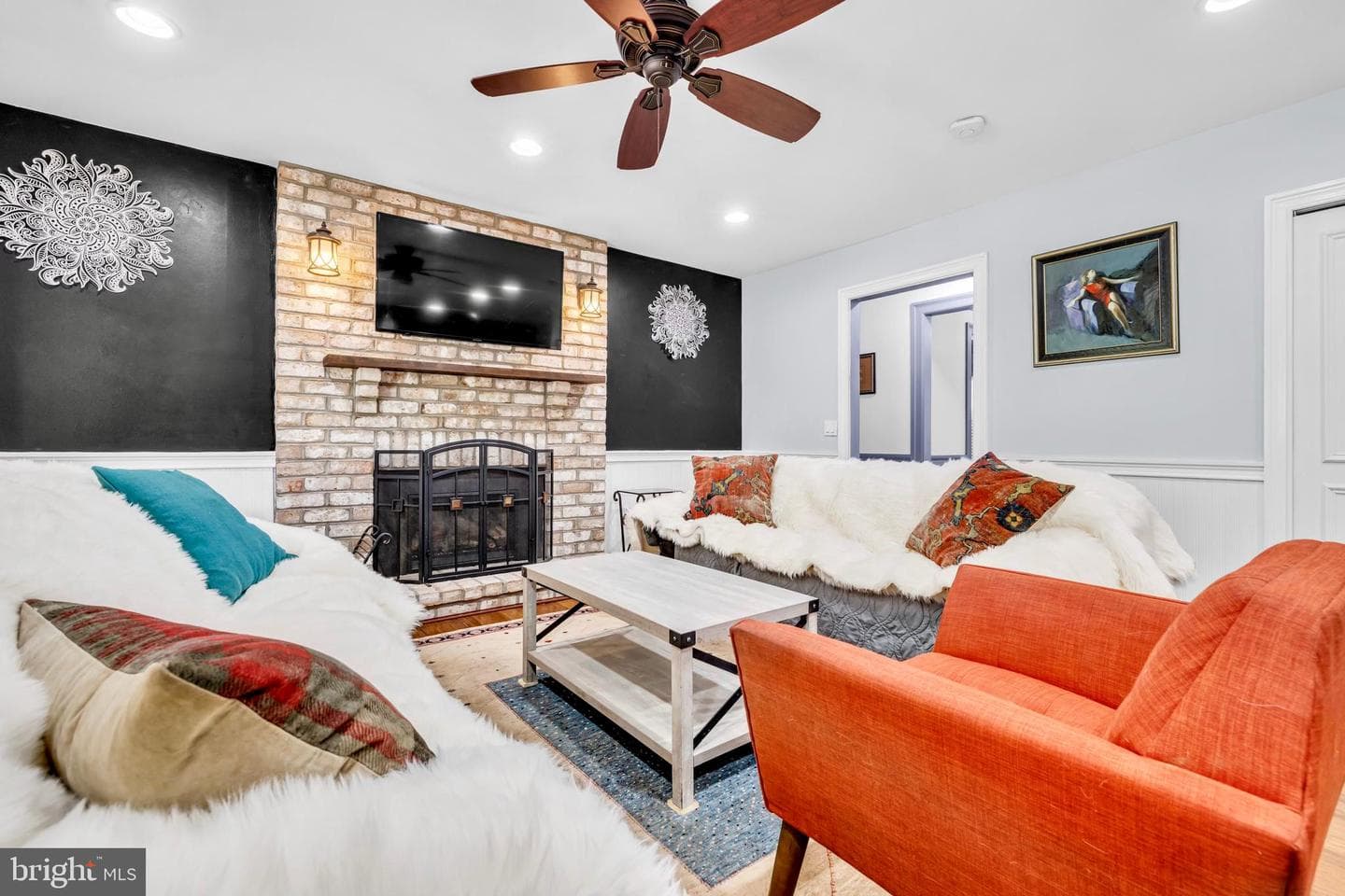 301 Penny Dr photo 14