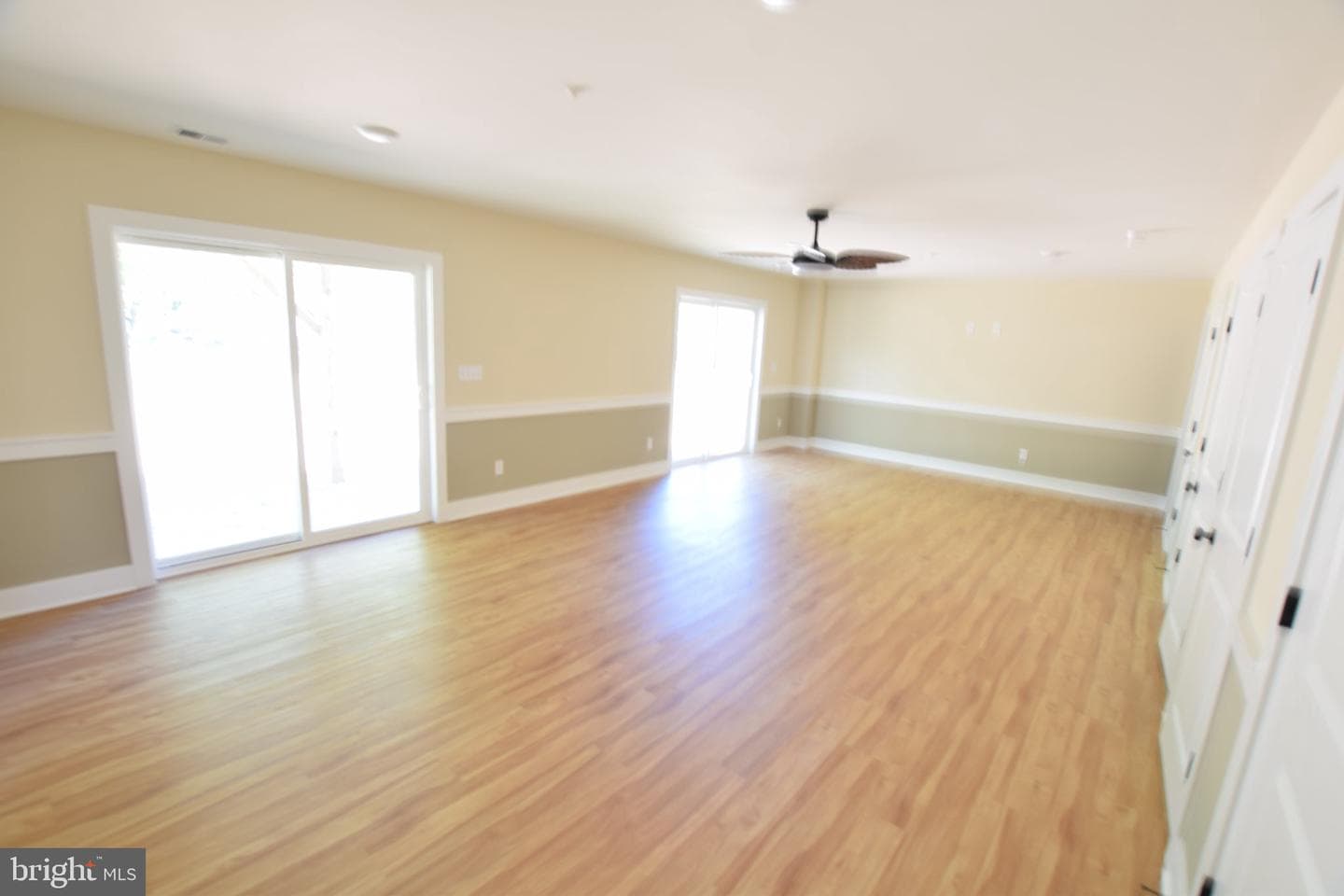 1921 Harbor Drive photo 4