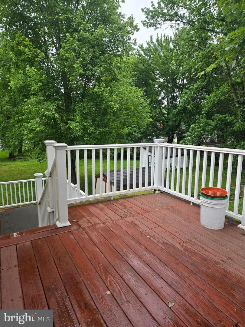 708 Dixon Drive photo 28