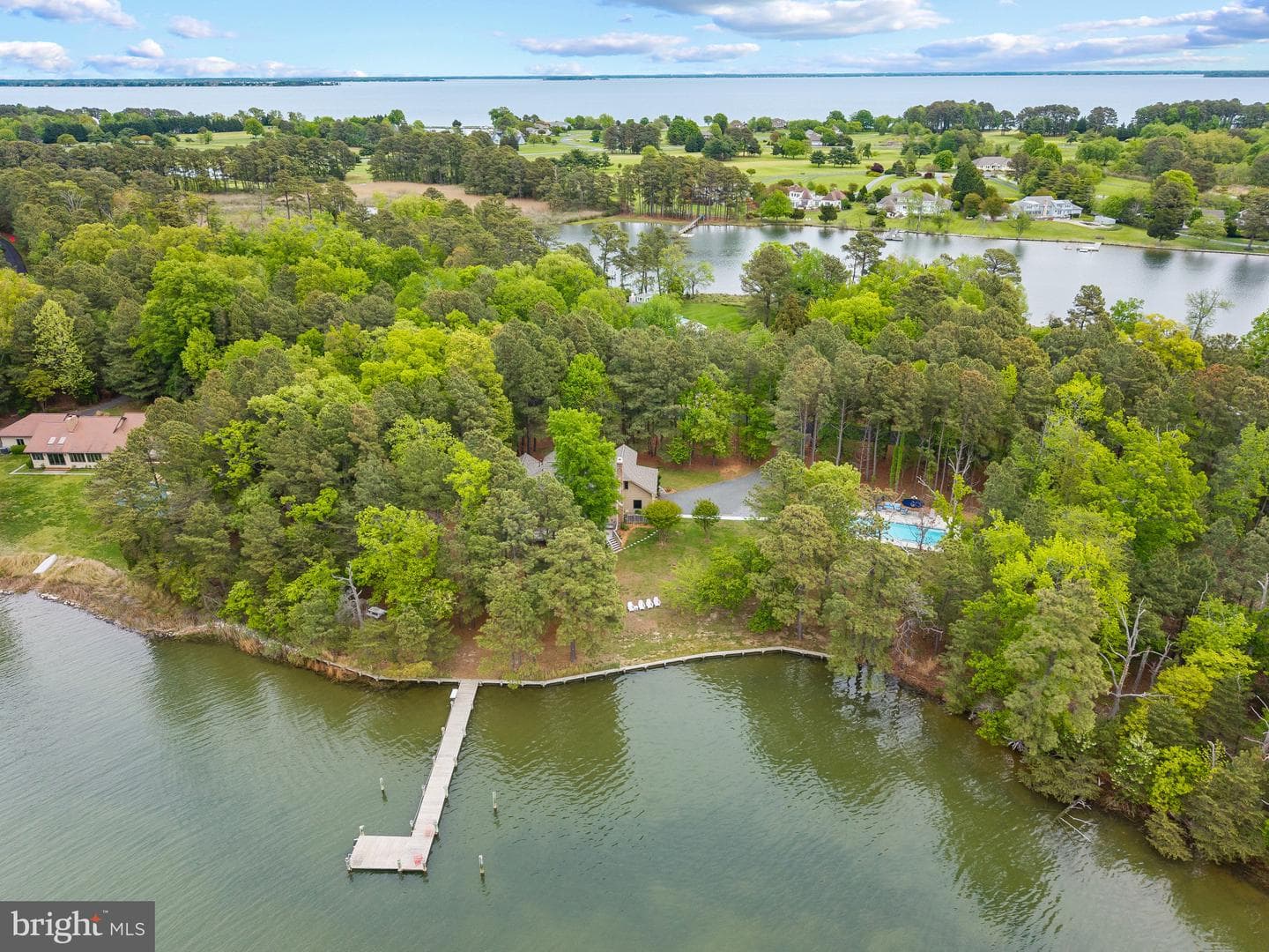 132 Tanners Point Drive photo 39