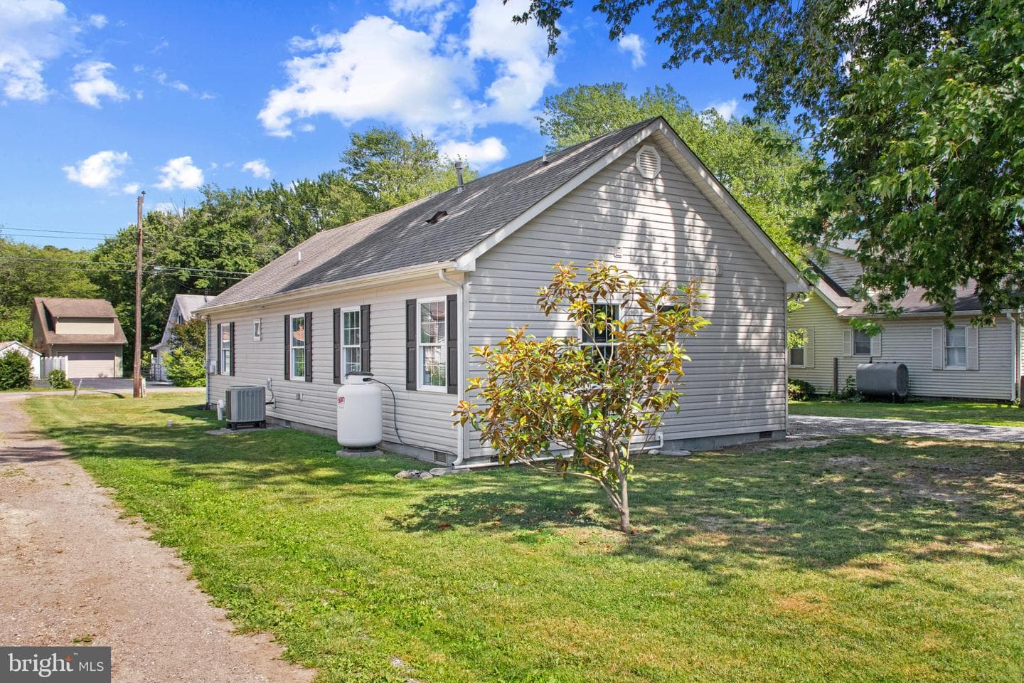 117 Dundee Avenue photo 30