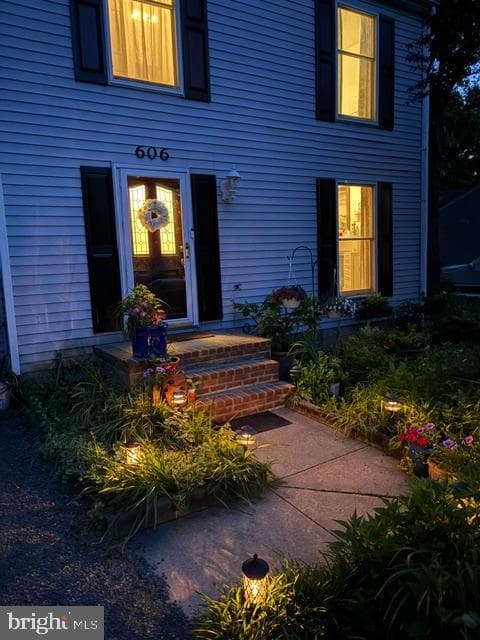 606 Kimberly Way photo 17