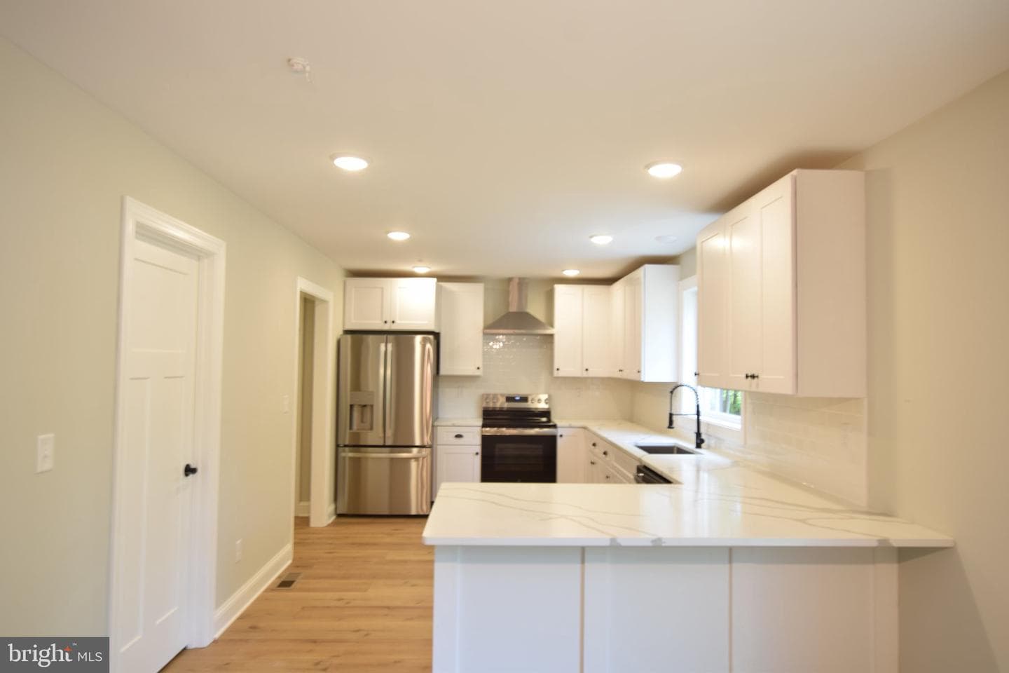 111 Chestnut Road photo 13