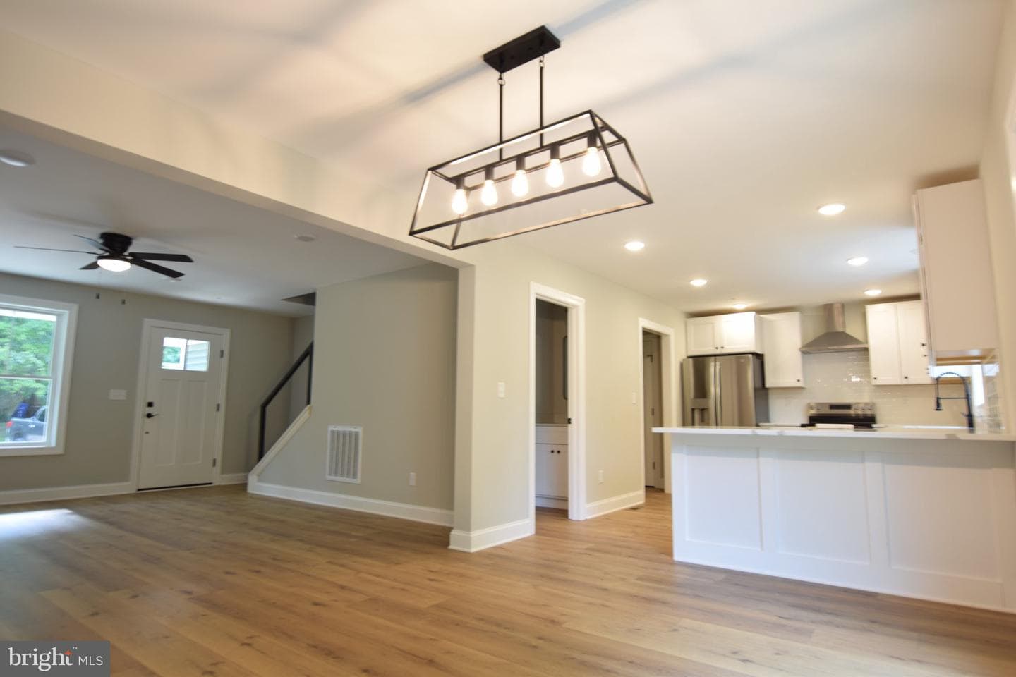 111 Chestnut Road photo 7