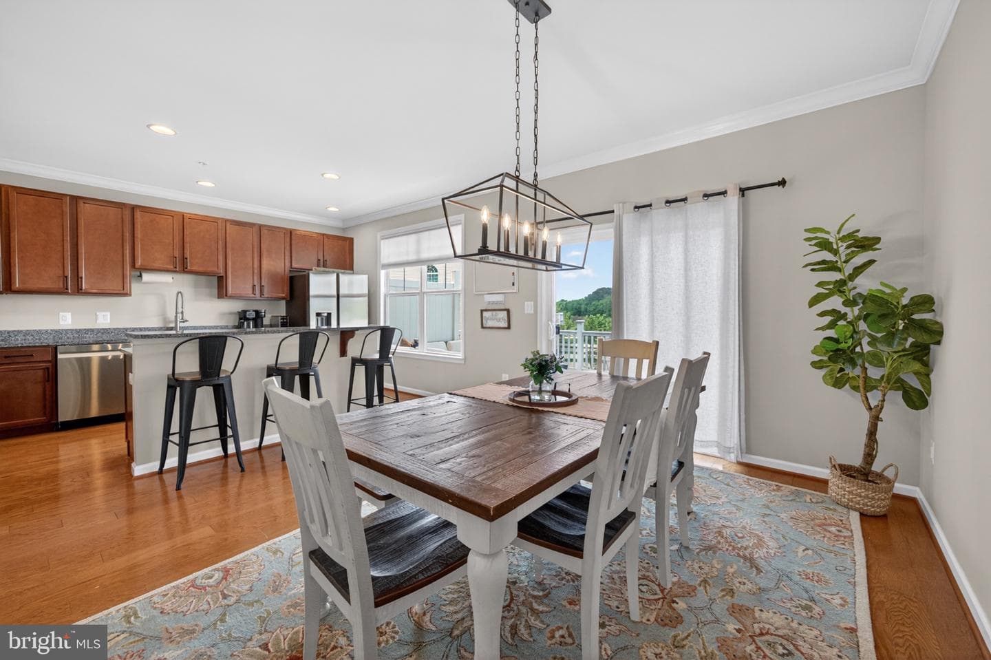 118 Sophie Lane photo 19