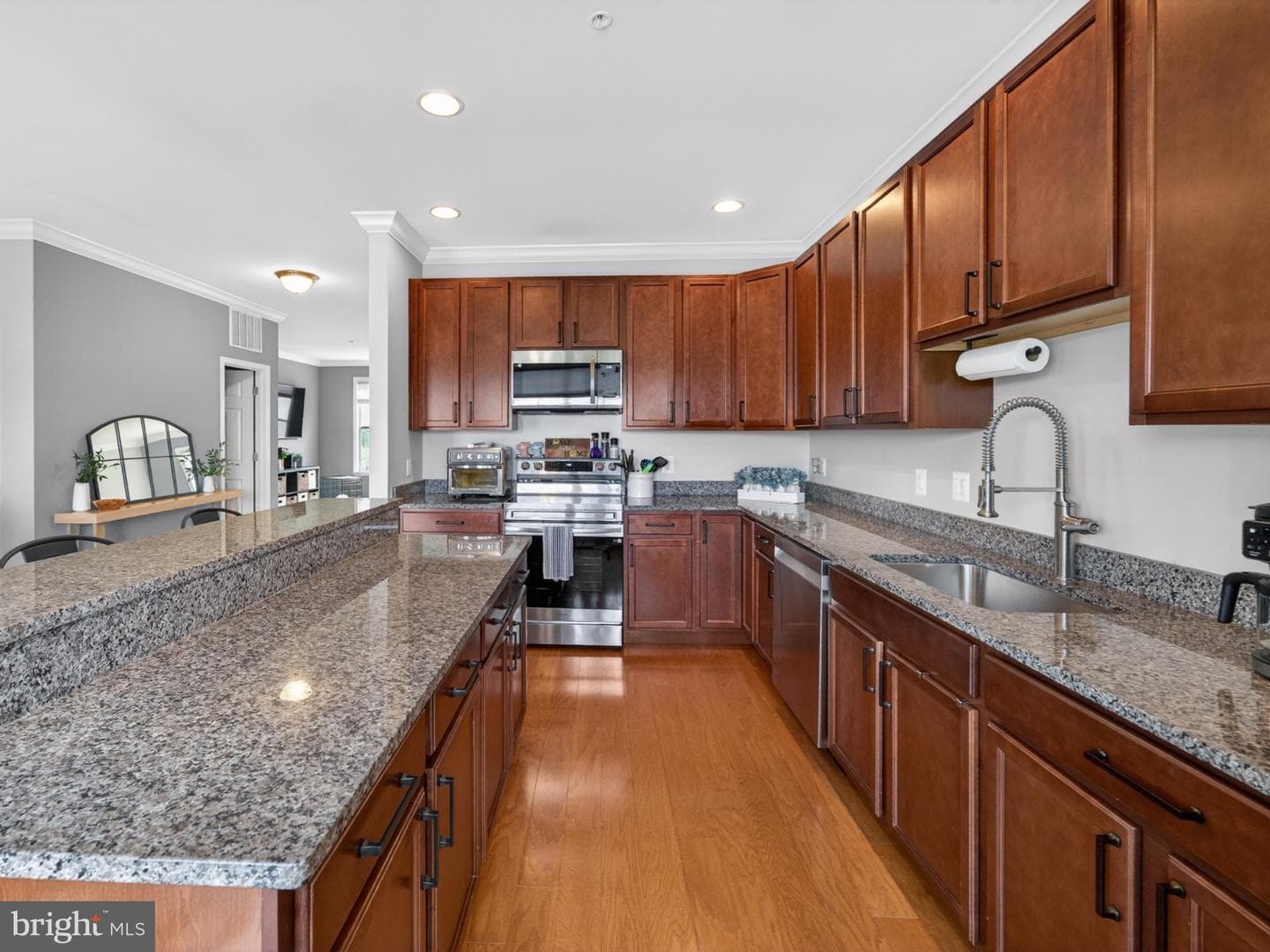 118 Sophie Lane photo 27