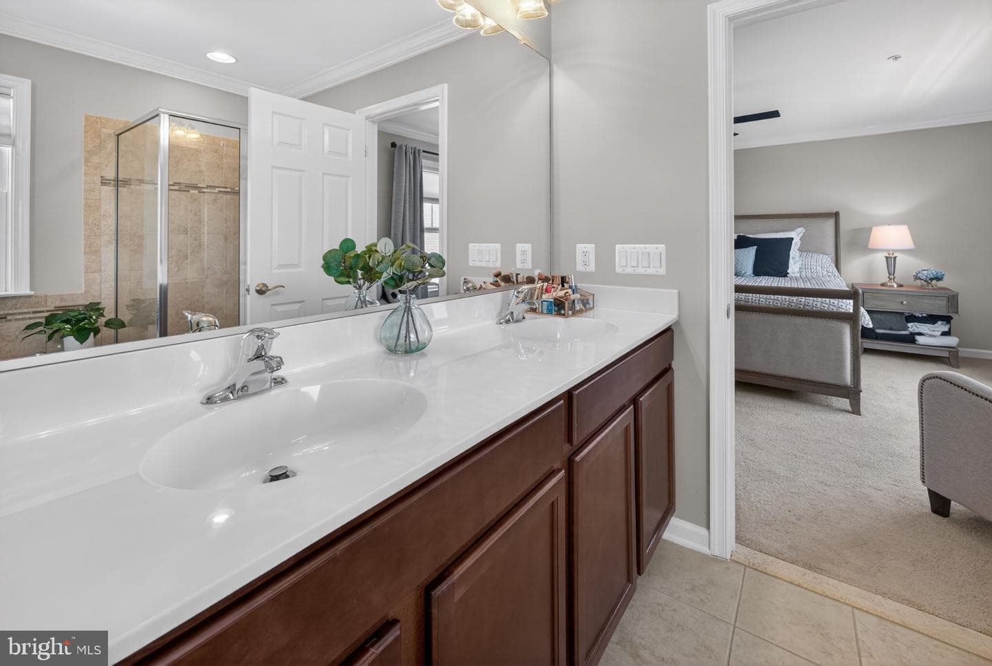118 Sophie Lane photo 35