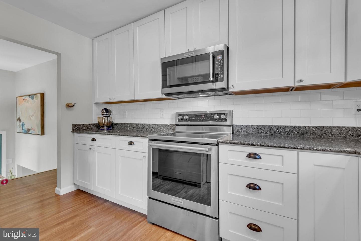 412 Bay City Road photo 9