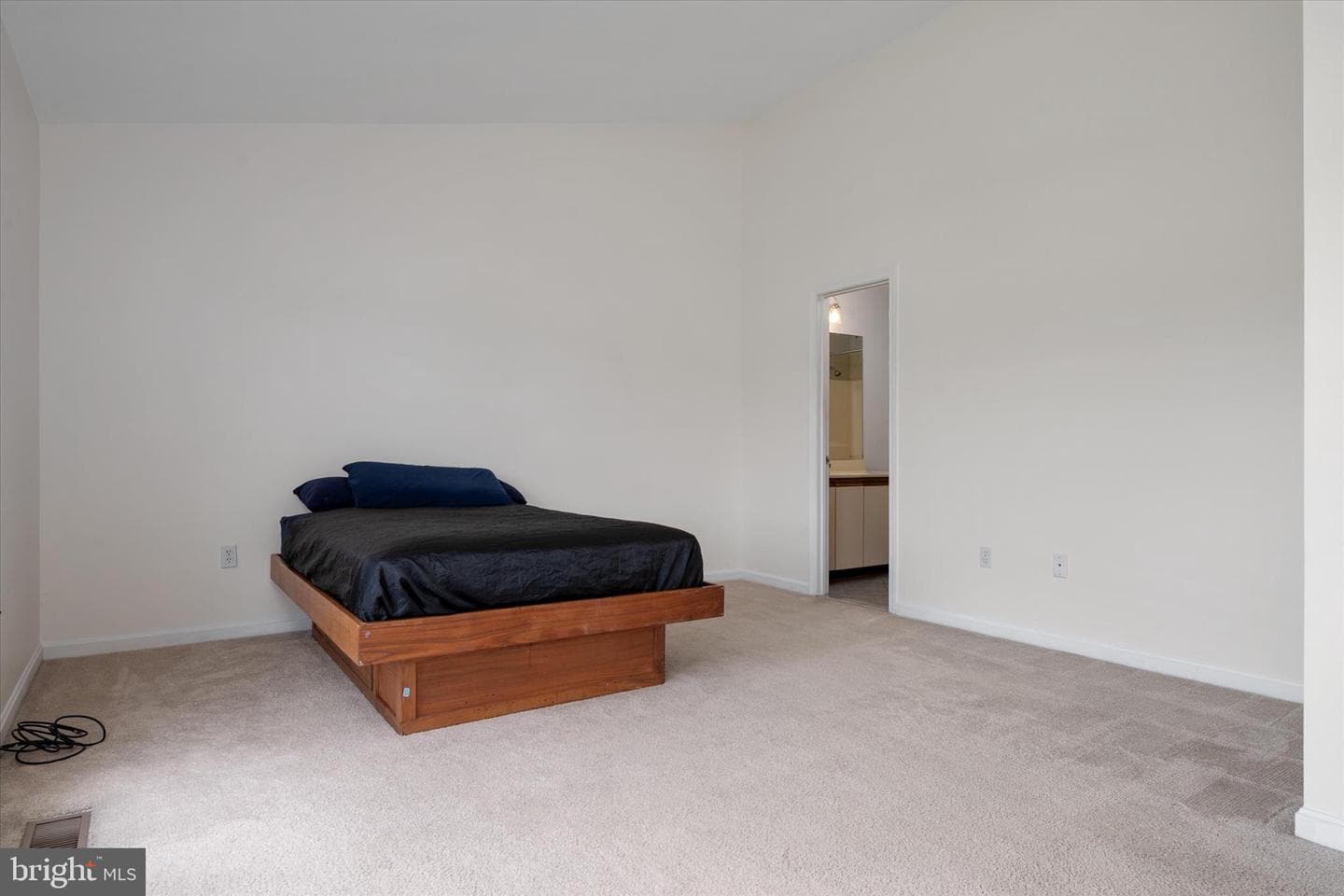 1302 Marion Quimby Drive photo 12