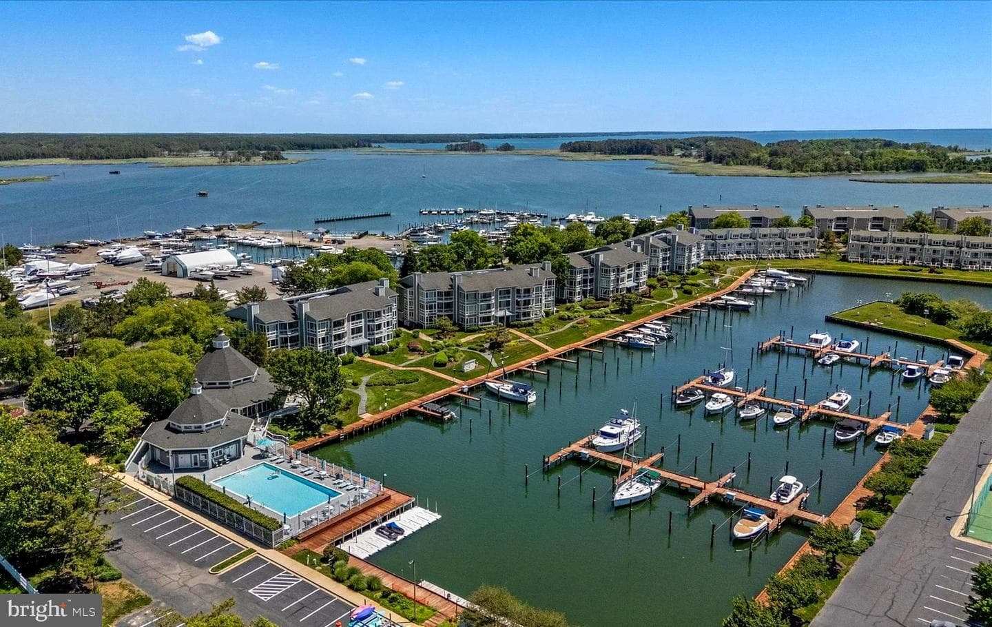 116 Oyster Cove Drive #1d photo 4