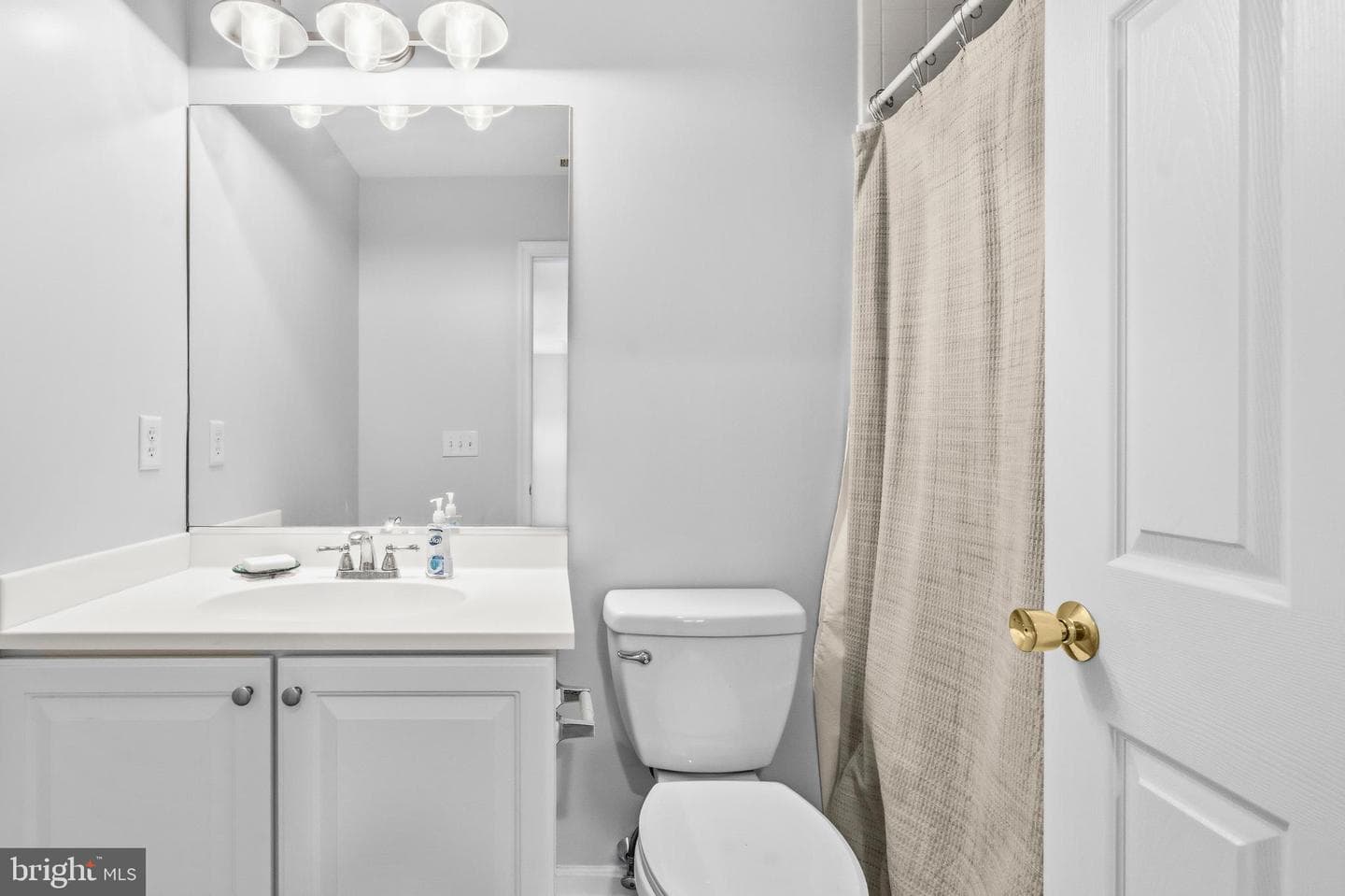 1012 Auckland Way photo 21