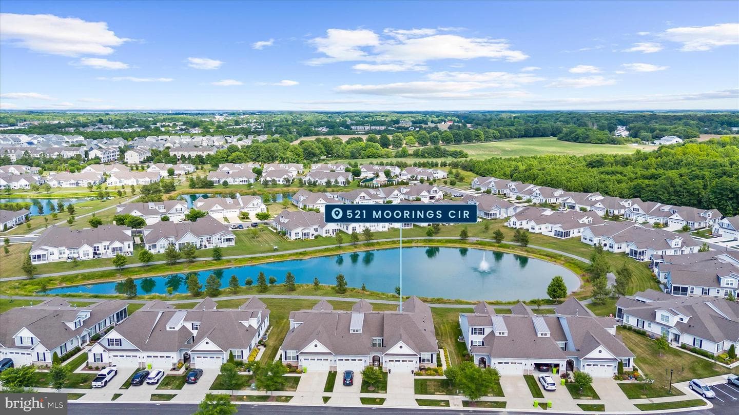 521 Moorings Circle #245, Stevensville