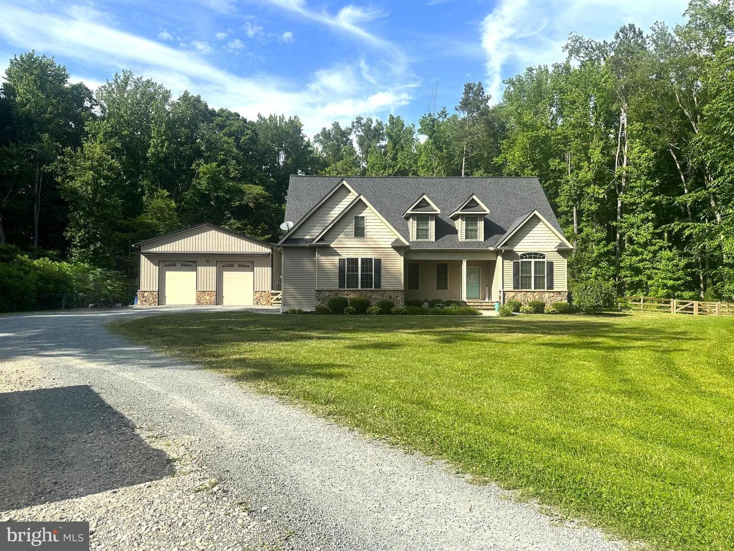 702 Coon Box Road, Centreville