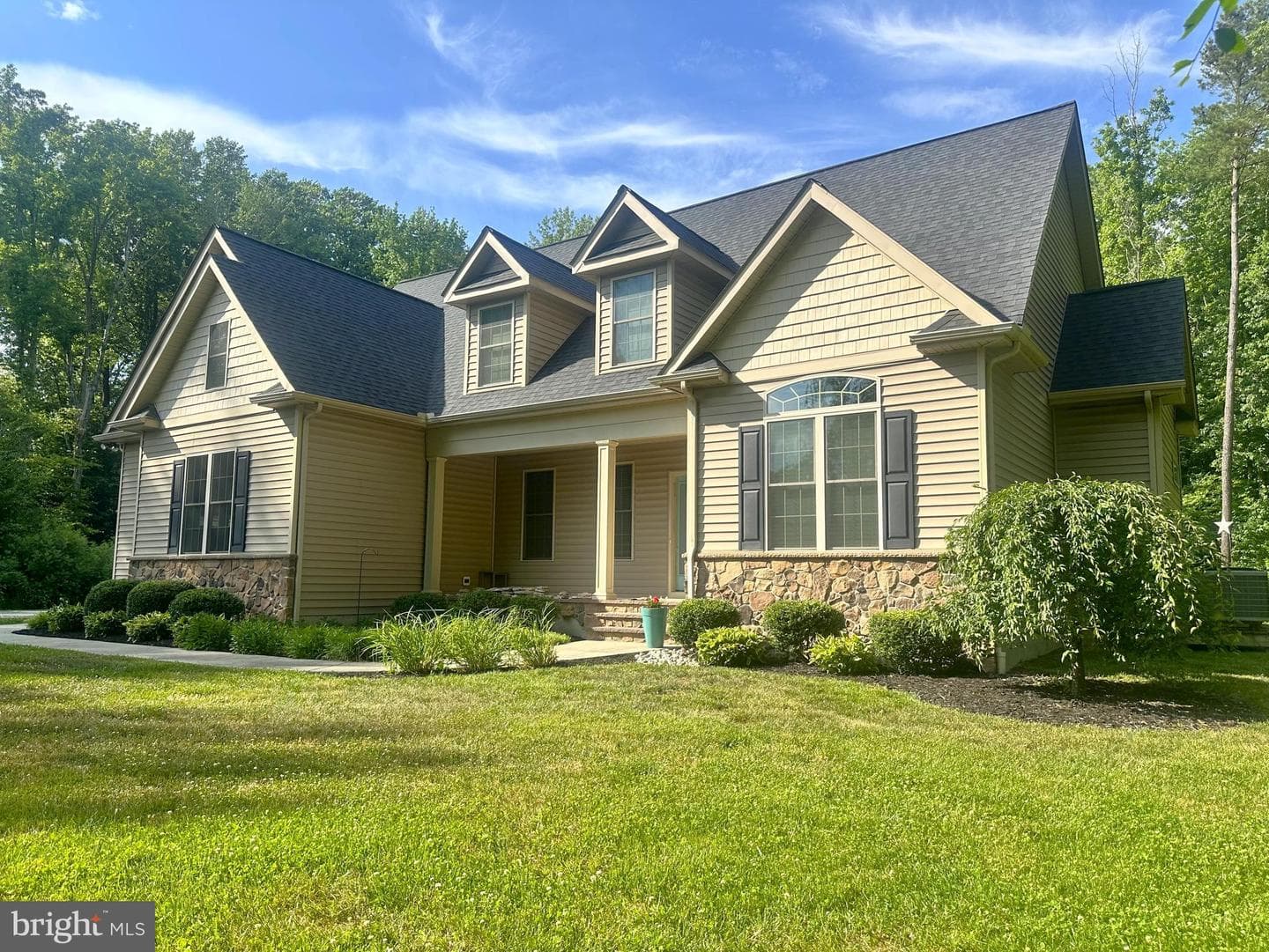 702 Coon Box Road, Centreville