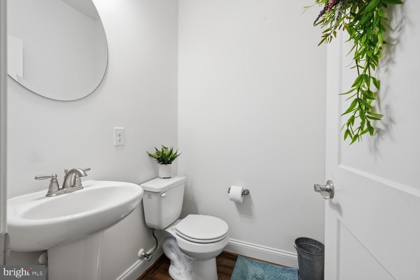 335 S Carolina Road photo 31