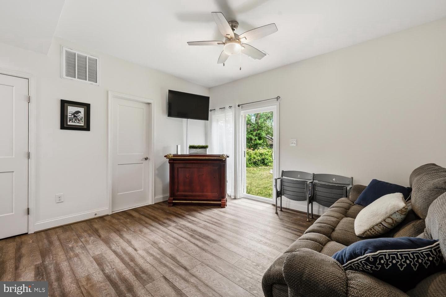335 S Carolina Road photo 51