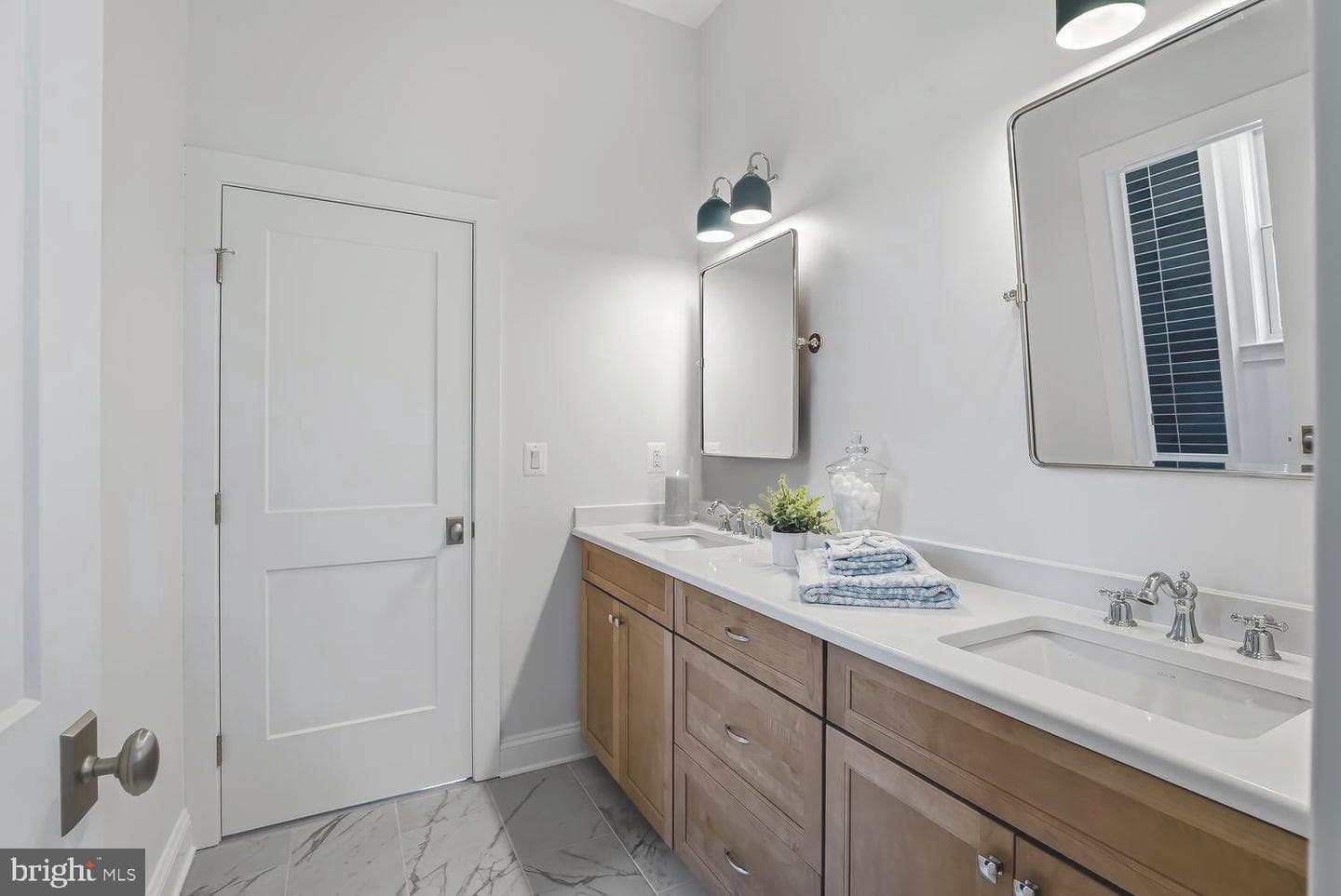 205 River Road photo 38