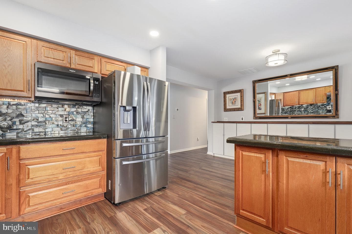 504 Victoria Drive photo 24