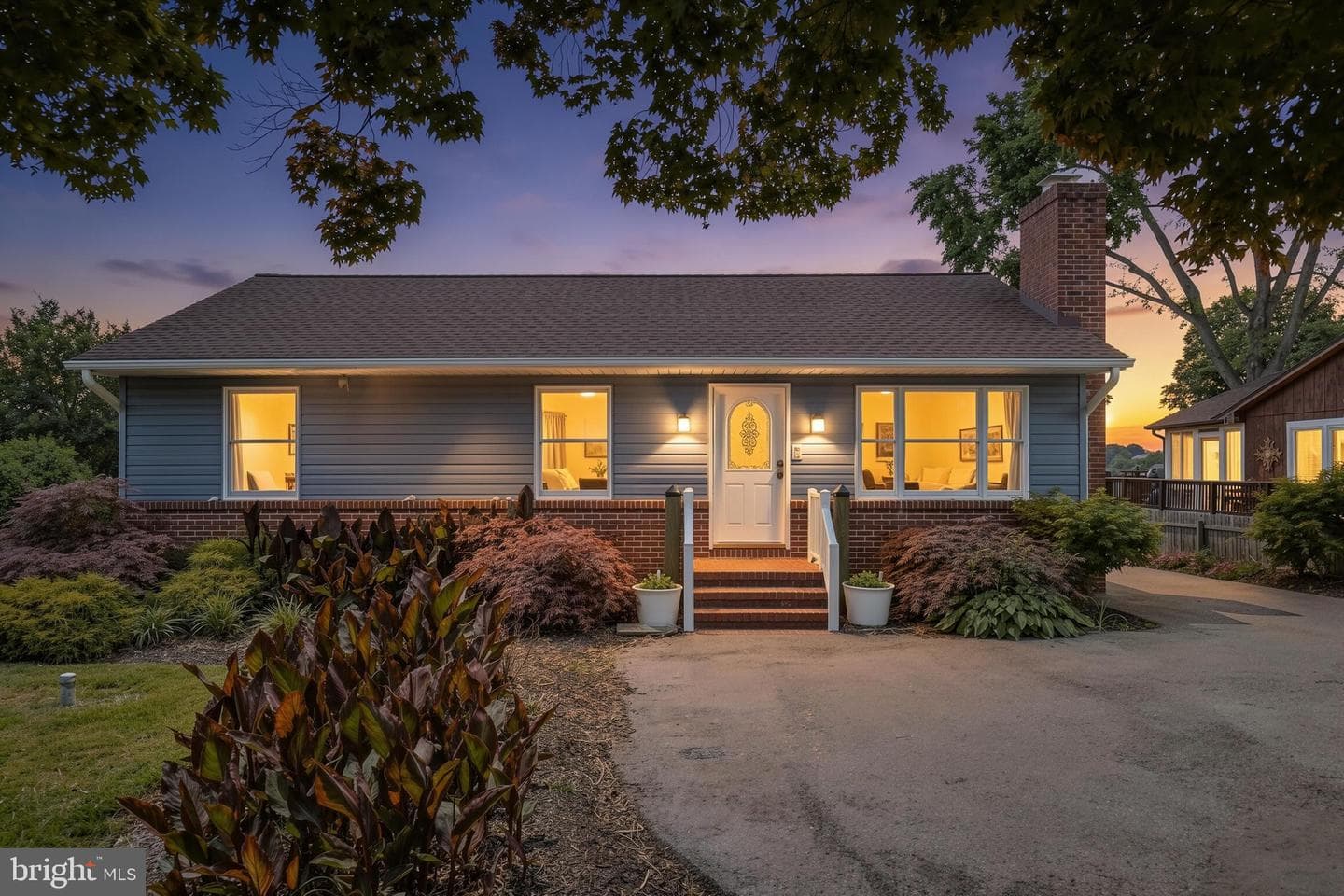 504 Victoria Drive photo 43