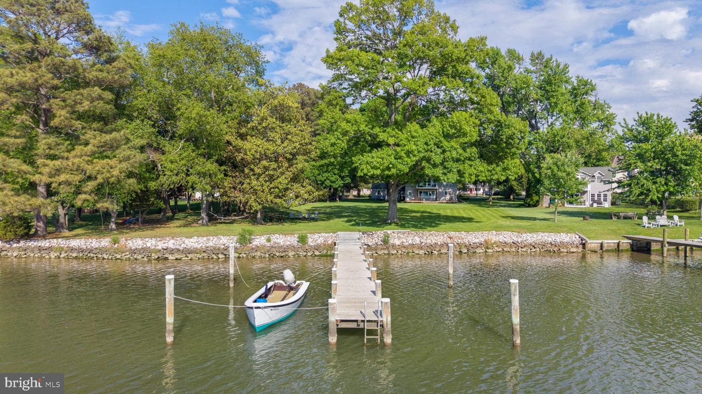2513 Cecil Drive photo 10