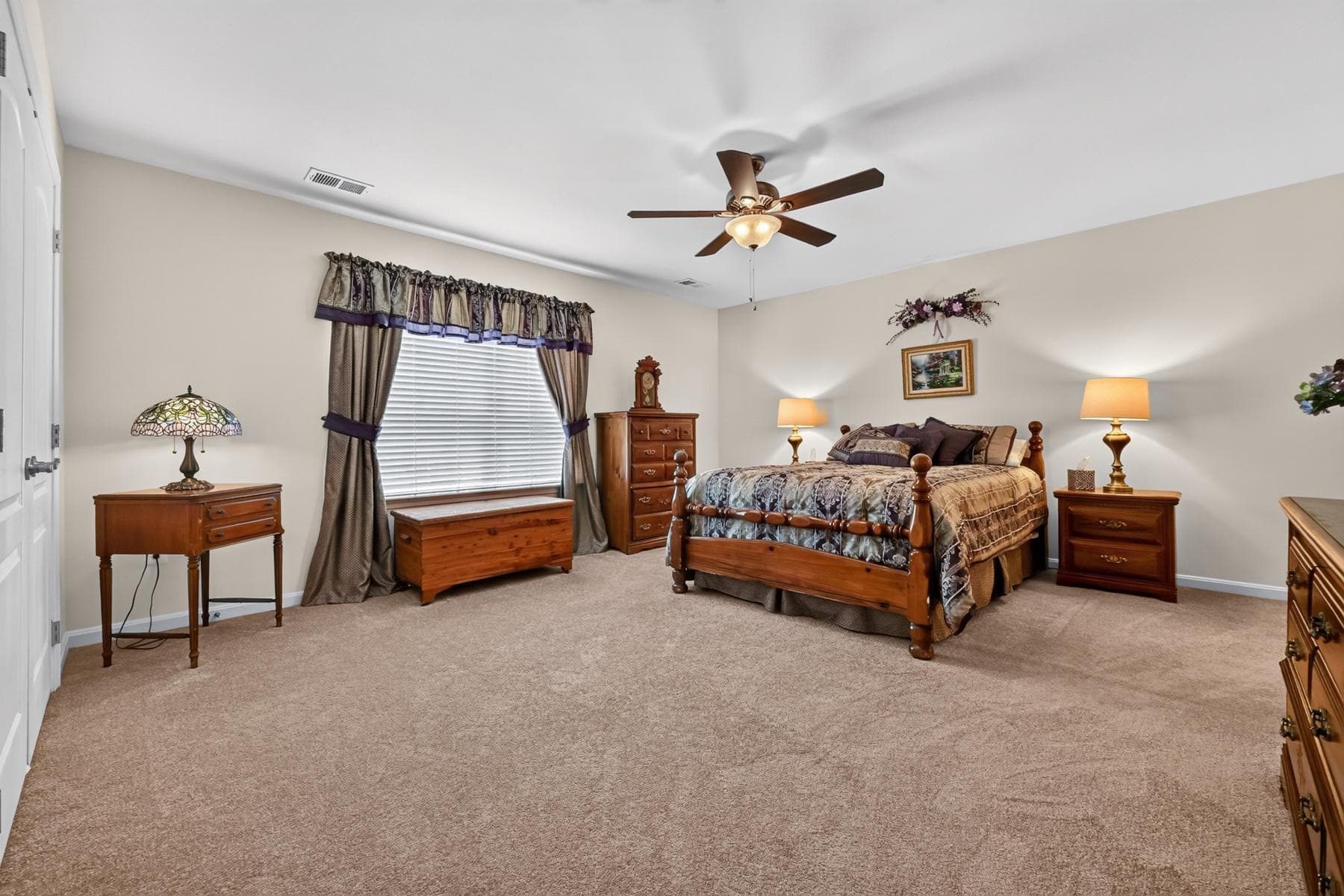 510 Symphony Way photo 24