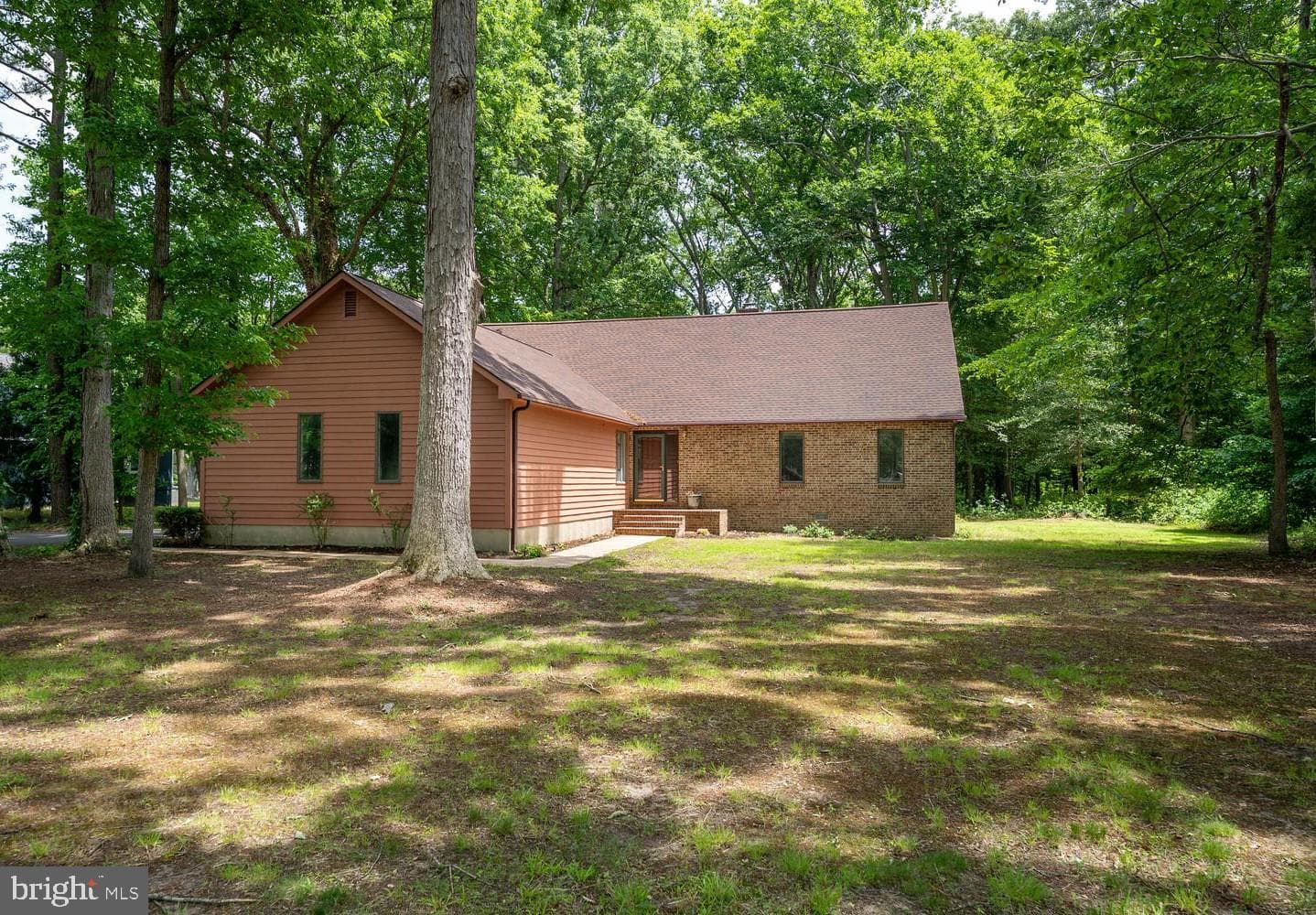 24 Fairway Is, Grasonville