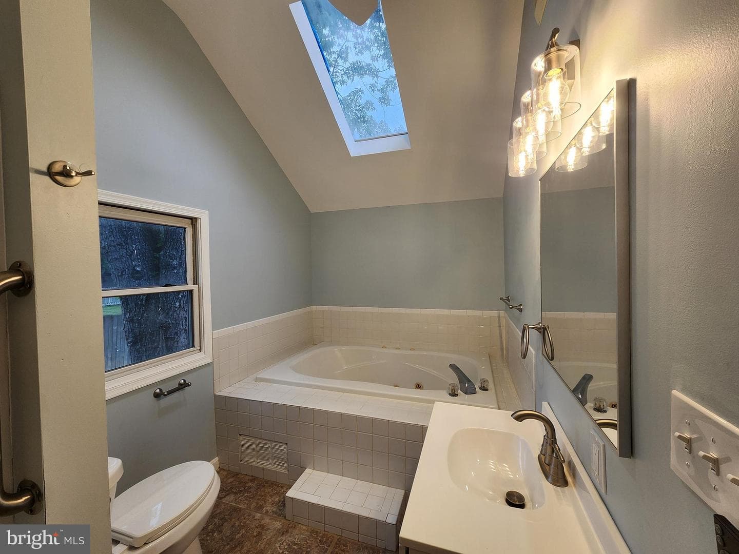 205 Bryantown Landing photo 22
