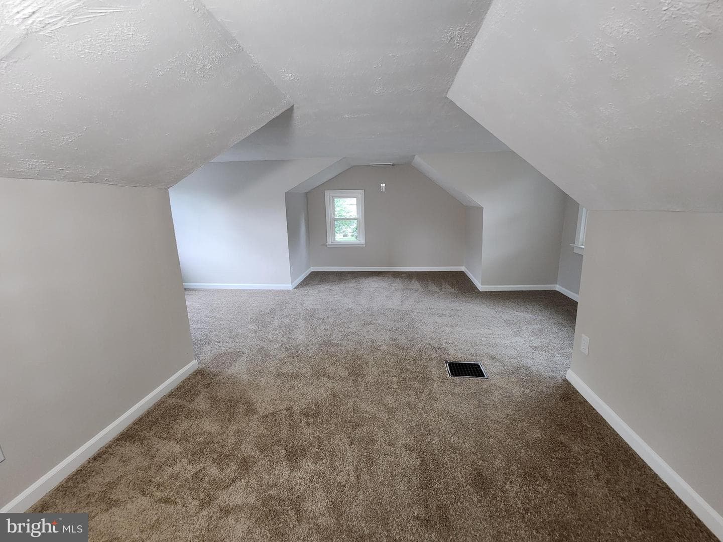 205 Bryantown Landing photo 27