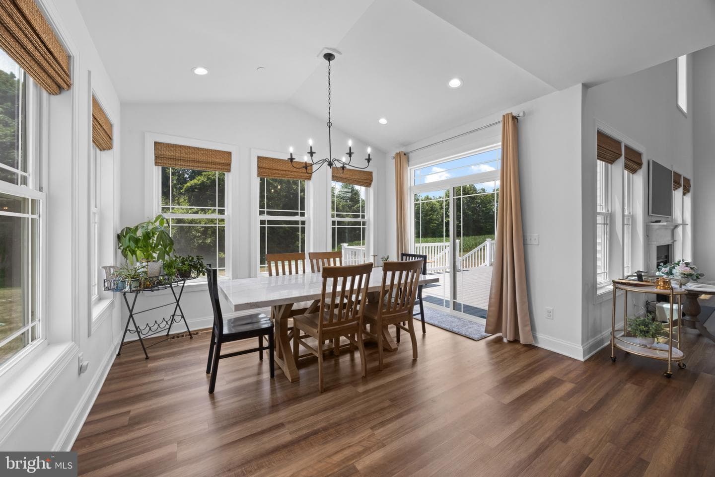 143 Thicket Court photo 18