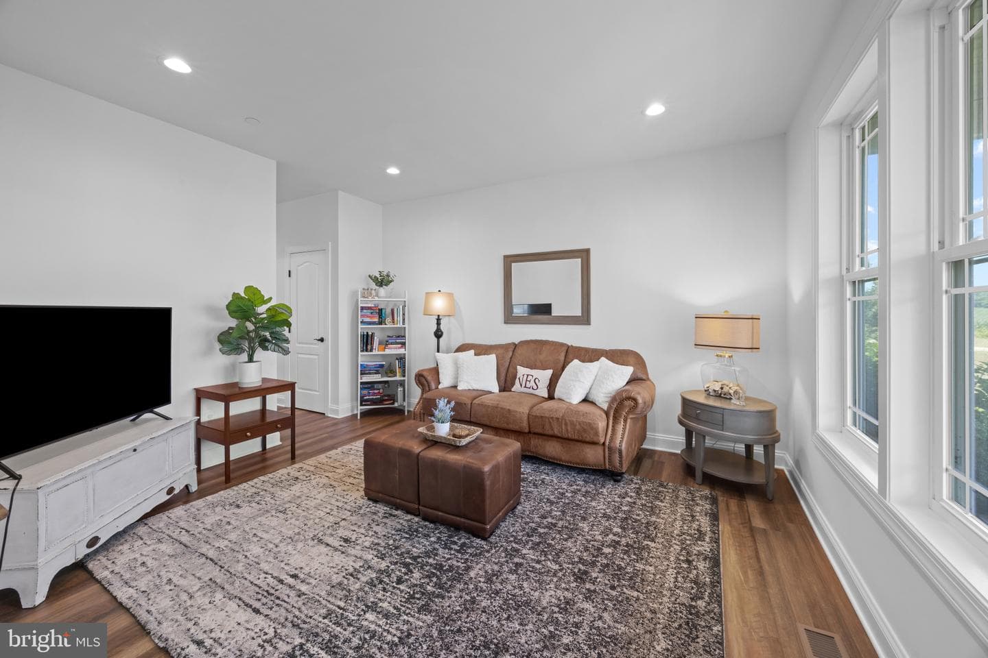 143 Thicket Court photo 8