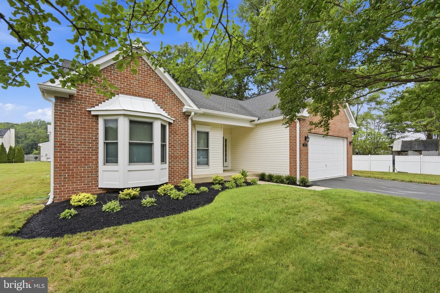114 Edenderry Avenue photo 40