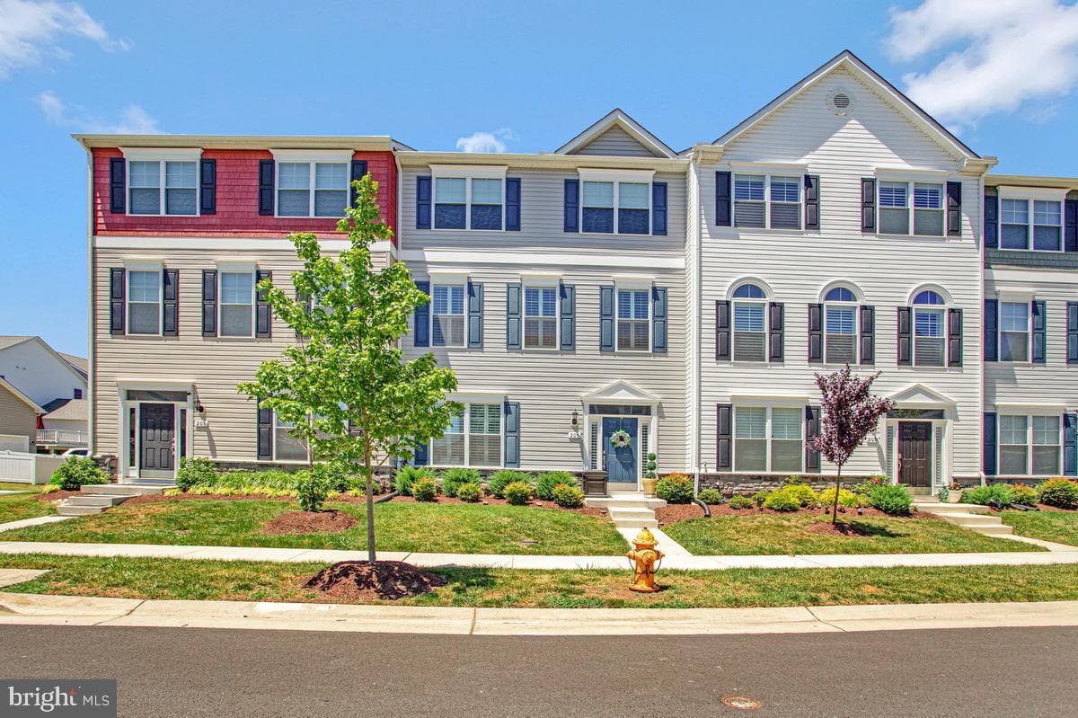 205 Jessica Lyn Ave #f-20, Stevensville