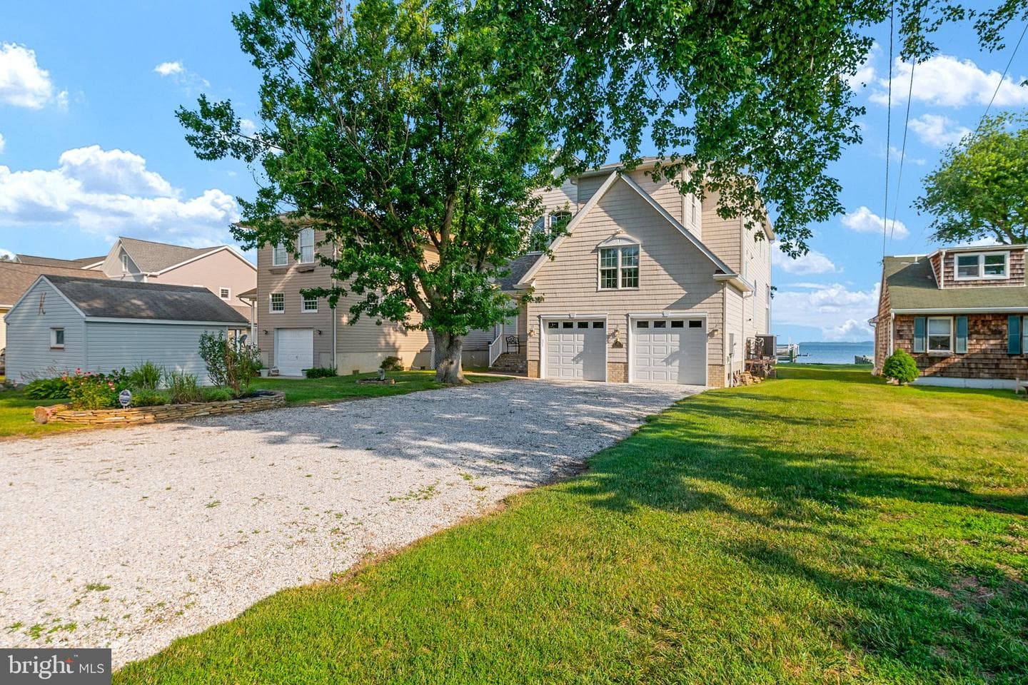 952 Chester River Drive photo 3