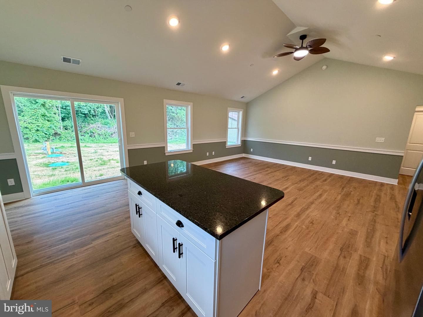 705 Carmichael Road photo 19