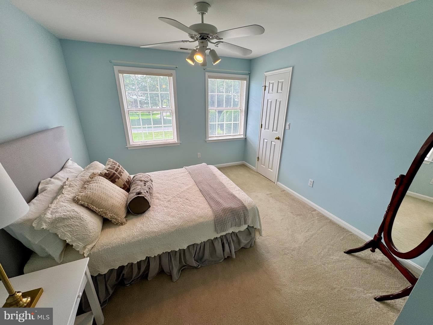 116 Prospect Bay Drive W photo 28