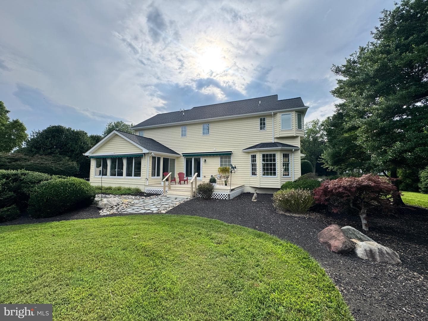 116 Prospect Bay Drive W photo 58