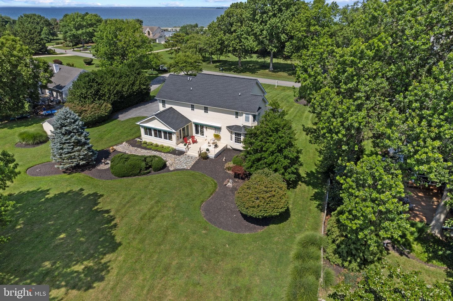 116 Prospect Bay Drive W photo 74
